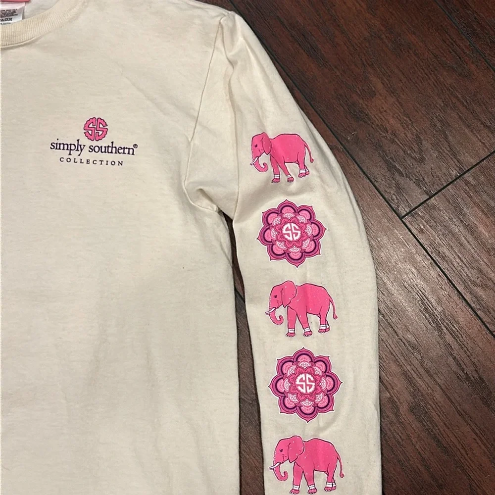 Simply Southern long sleeve shirt size small elephant mandala - Picture 2 of 5